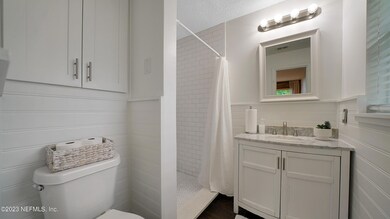 572 Matterhorn Rd, Jacksonville, FL 32216 - photo 6