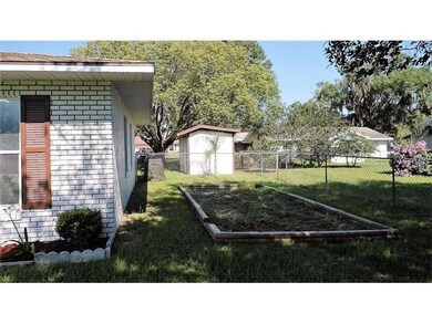 5401 Lisa Cir, Zephyrhills, FL 33542 - photo 3