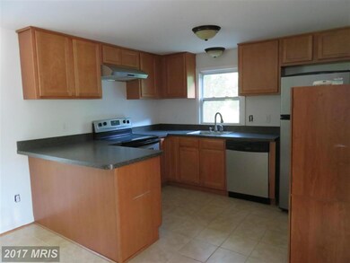 10702 Elk Dr, Fredericksburg, VA 22407 - photo 6