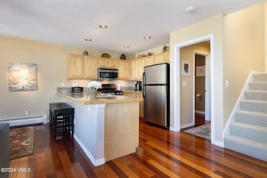 2492_draw_spur_d_interior_kitchen