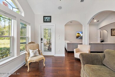 05-Living Room