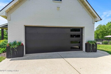 9610 Meghan Ln, Louisville, KY 40291 - photo 5