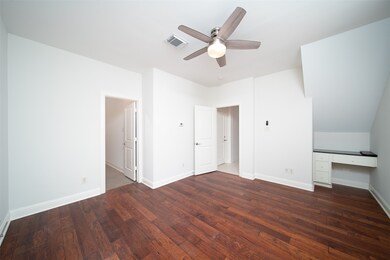 1st floor bed room