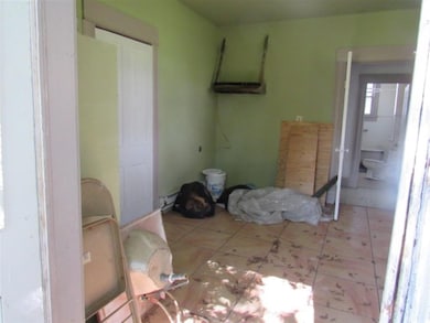 1225 W 5th St, Texarkana, TX 75501 - photo 5