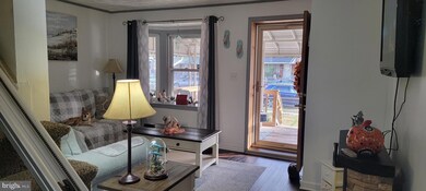 924 Middlesex Rd, Essex, MD 21221 - photo 6