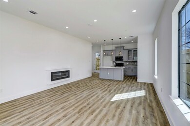 3737 Nathaniel Brown St, Houston, TX 77021 - photo 4