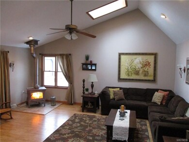 2820 Stenzel Ave, North Tonawanda, NY 14120 - photo 3