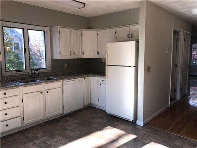 3 Beach Ave unit A, Newport, RI 02840 - photo 5