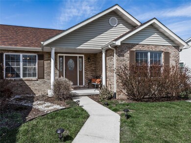 1108 Oak Ln, Maryville, IL 62062 - photo 2