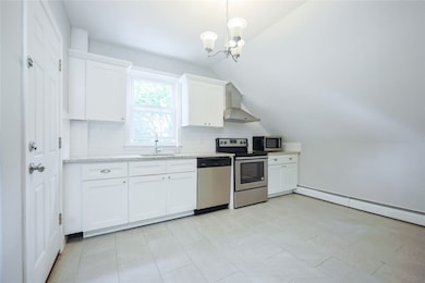 193 Howell St unit 3, Providence, RI 02906 - photo 7