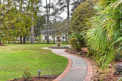 23 Saddlebrook Ct, Tomball, TX 77375 - photo 5