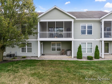 1751 N Trillium Cir unit 13, Zeeland, MI 49464 - photo 4