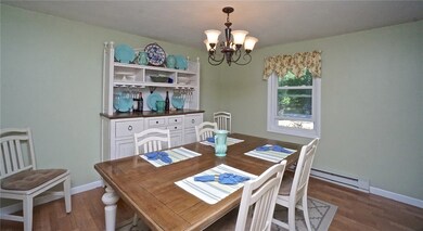 This Dining Room is 11' x 12'.