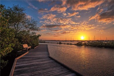 The boardwalk at Shepard's Park