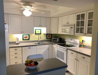 1202 S Lake Dr unit 5020, Lantana, FL 33462 - photo 5