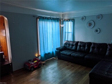 Traditional Cape Cod layout with huge living room