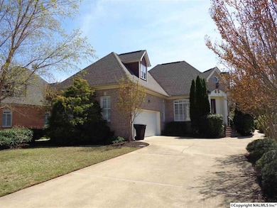 226 Lakepoint Dr, Gadsden, AL 35901 - photo 2