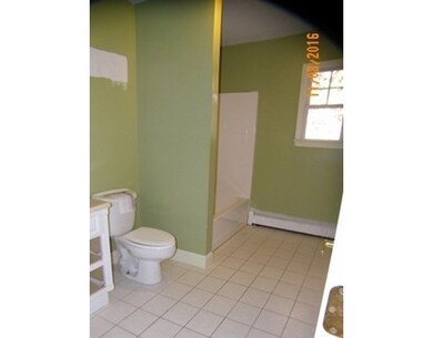 43 Russell St, Ludlow, MA 01056 - photo 5