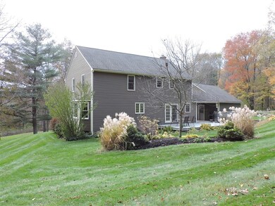 73 Tracy Rd, Dudley, MA 01571 - photo 3