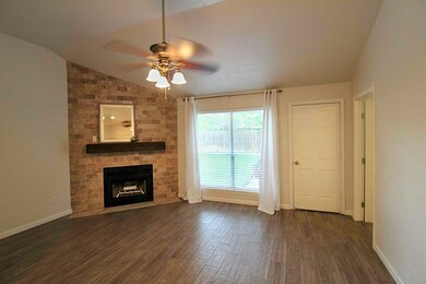 29214 Loddington St, Spring, TX 77386 - photo 5