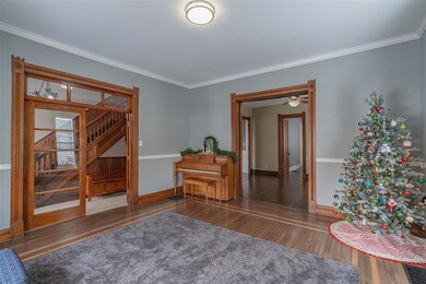 324 W Hill St, Wabash, IN 46992 - photo 5