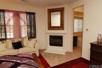 Relaxing mood radiating fireplace for those chilly nights