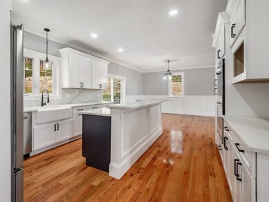 9 Stockwell Farm Way, Sutton, MA 01590 - photo 2