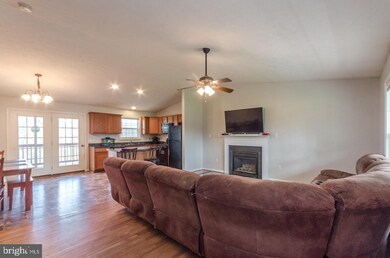 1204 Arrowhead Rd, Front Royal, VA 22630 - photo 7