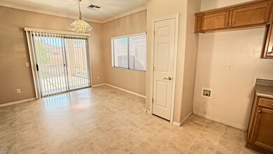 Dining Kitchen 5
