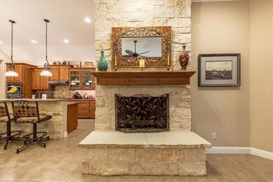 4904 Centre Ct, Granbury, TX 76049 - photo 7