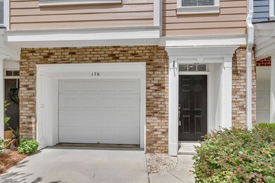 Spacious garage