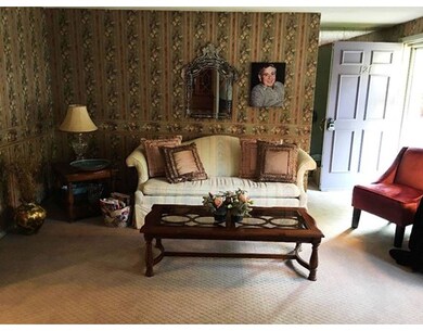 121 Reservoir St, Lowell, MA 01850 - photo 4