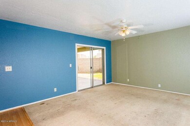 07 Family Room