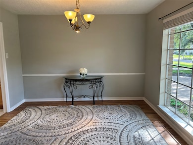 325 Dawn Hill Dr, Friendswood, TX 77546 - photo 4