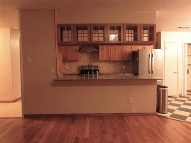 837 Timberhill Dr, Hurst, TX 76053 - photo 2