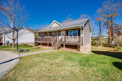 1160 Snowden Terrace, Johnson City, TN 37601 - photo 2