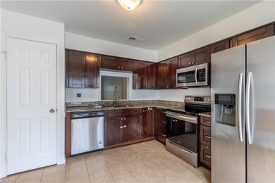 809 Pencil Box Way, Virginia Beach, VA 23462 - photo 3