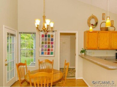 44 Park Ave, Asheville, NC 28803 - photo 6