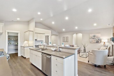 1734 NW Upas Place, Redmond, OR 97756 - photo 3