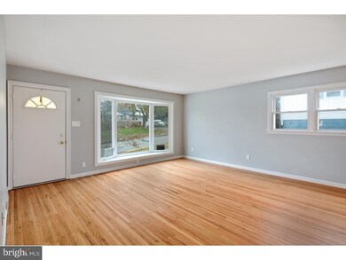 3726 Ridgewood Ln, Brookhaven, PA 19015 - photo 2