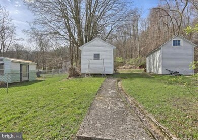 58 W Fairview St, Mohnton, PA 19540 - photo 4