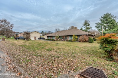 3020 Shropshire Blvd, Powell, TN 37849 - photo 4