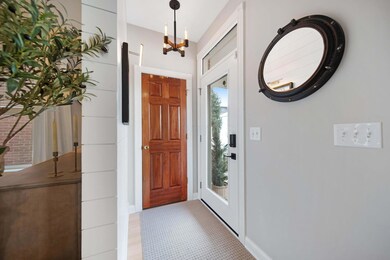 16-web-or-mls-A7402368