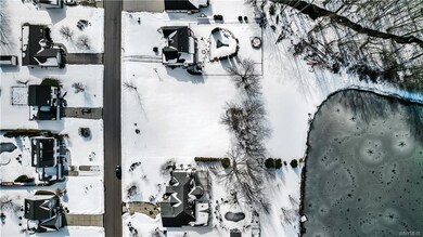 7366 Winbert Dr, North Tonawanda, NY 14120 - photo 5