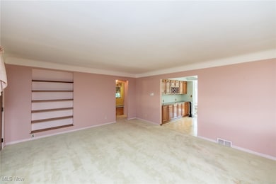 7601 W 130th St, Parma, OH 44130 - photo 3