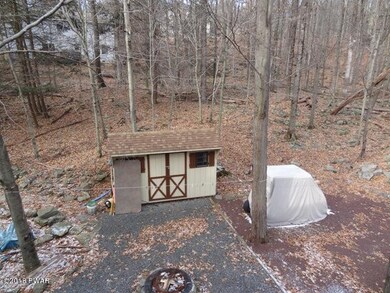 1011 Cedar Dr, Lake Ariel, PA 18436 - photo 4