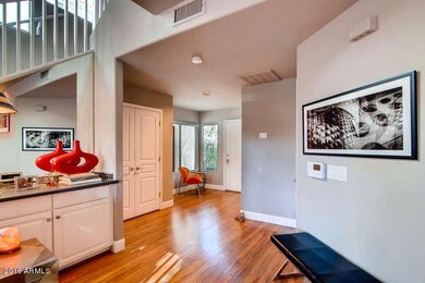 Foyer/Entry