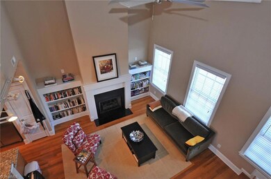 Overview of living room.