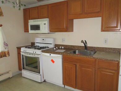 1 19th St unit 4, Lowell, MA 01850 - photo 7