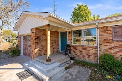 1007 Little St, Copperas Cove, TX 76522 - photo 3